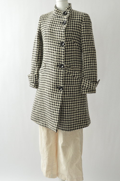 (Made in JAPAN) simple hound&#039;s tooth wool coat